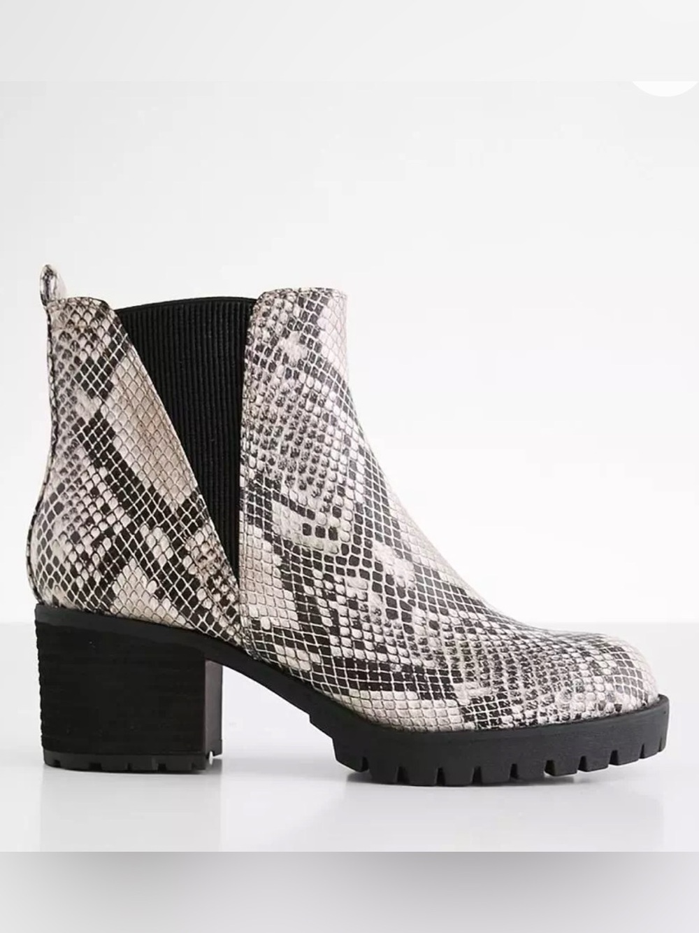 MIA Snake Print Chelsea Ankle Boots Lug Sole Block Heel Size 7.5